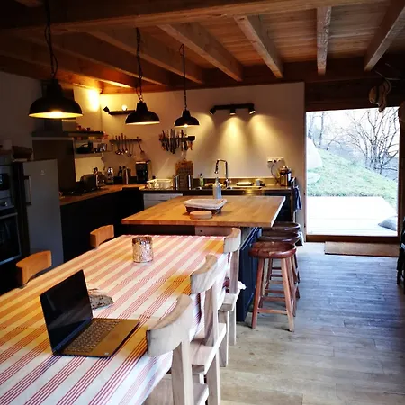 L'escale Pyreneenne Melles
